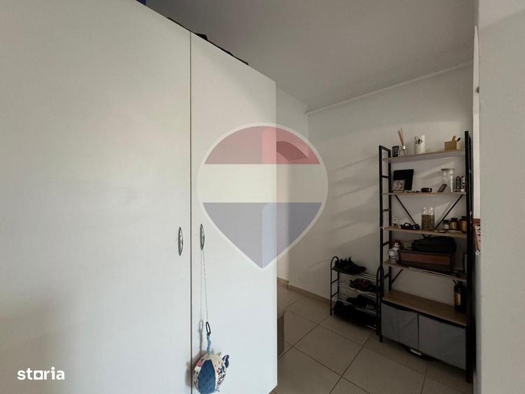 Apartament cu 2 camere în Intim