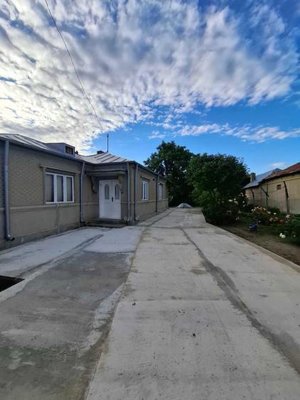 Casă cu 3 camere în Odobești