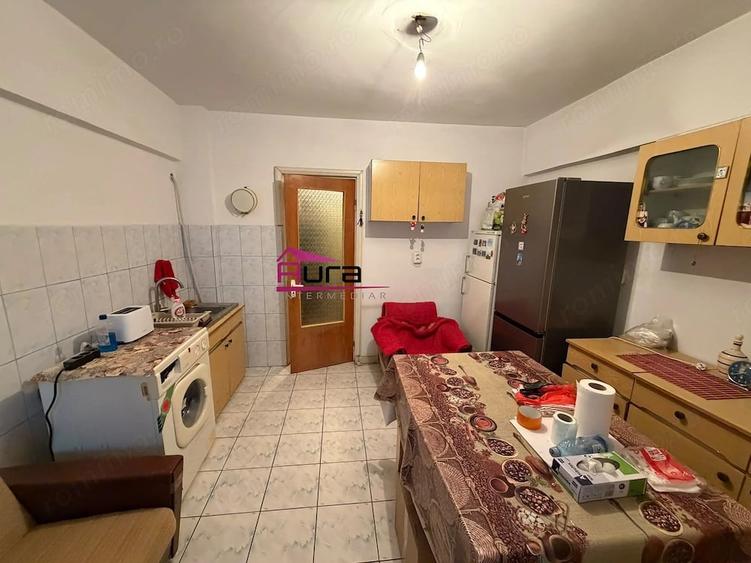 Apartament cu 2 camere decomandat în Ultracentral