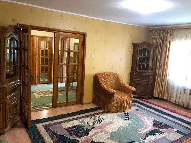 Apartament cu 2 camere semidecomandat, mobilat în Tătărași