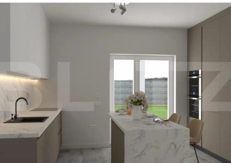 Casă cu 4 camere cu Teren 380 Mp în Urseni