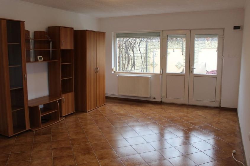 Duplex cu 1 camere cu Canalizare în Valu lui Traian