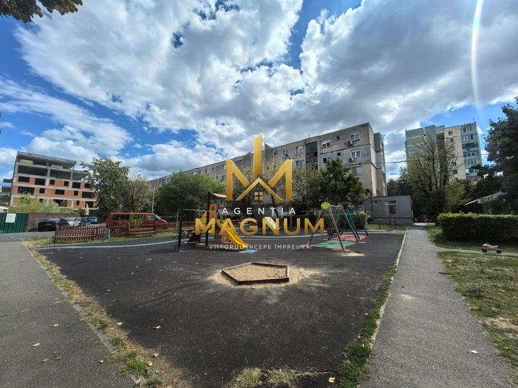 Apartament cu 2 camere semidecomandat, mobilat în Ultracentral