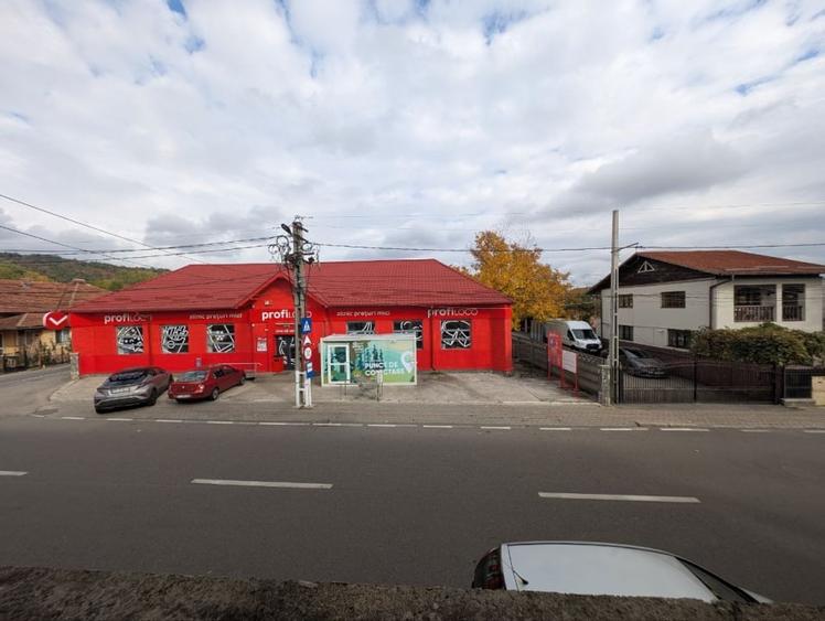 Spațiu comercial, de 500 mp, în Cornu de Jos (Cornu)