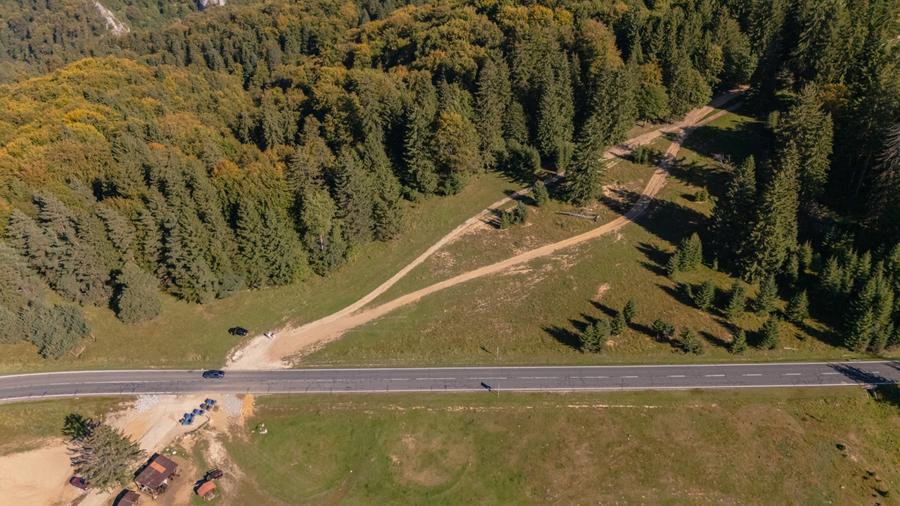 Teren Construcții intravilan de 10440 mp, în Drumul Poienii