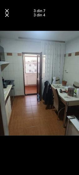 Apartament cu 2 camere decomandat în Cornitoiu
