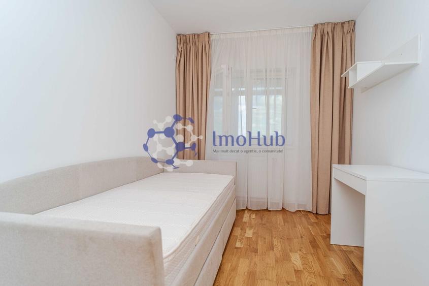 Apartament cu 3 camere decomandat, mobilat în Central
