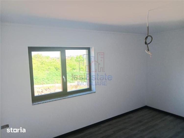 Casă cu 4 camere cu Teren 330 Mp în Miroslava