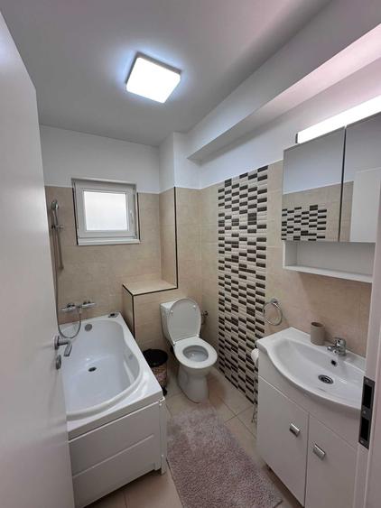 Apartament cu 2 camere decomandat în Ghencea