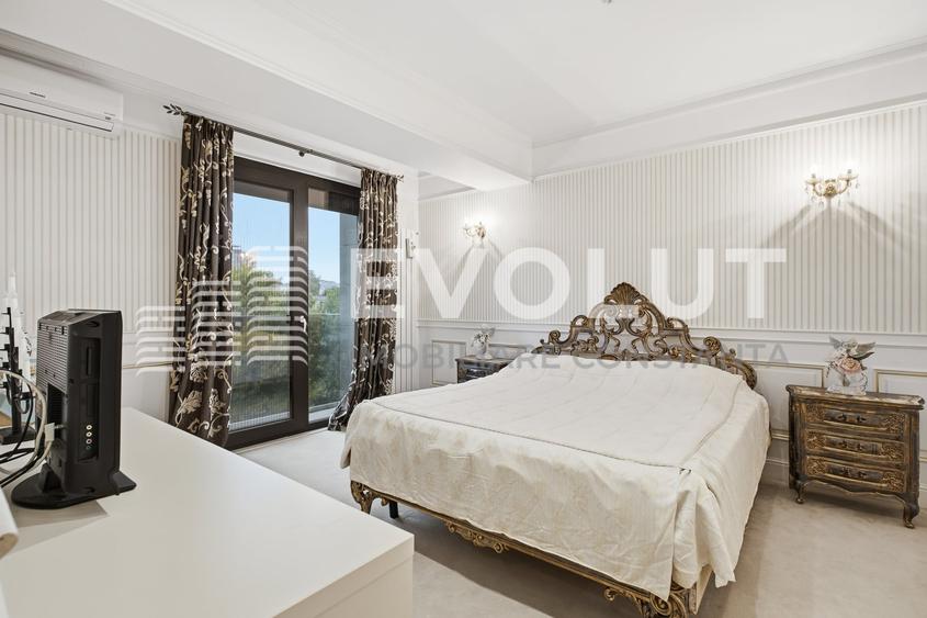 Apartament cu 3 camere decomandat, mobilat în Faleza Nord