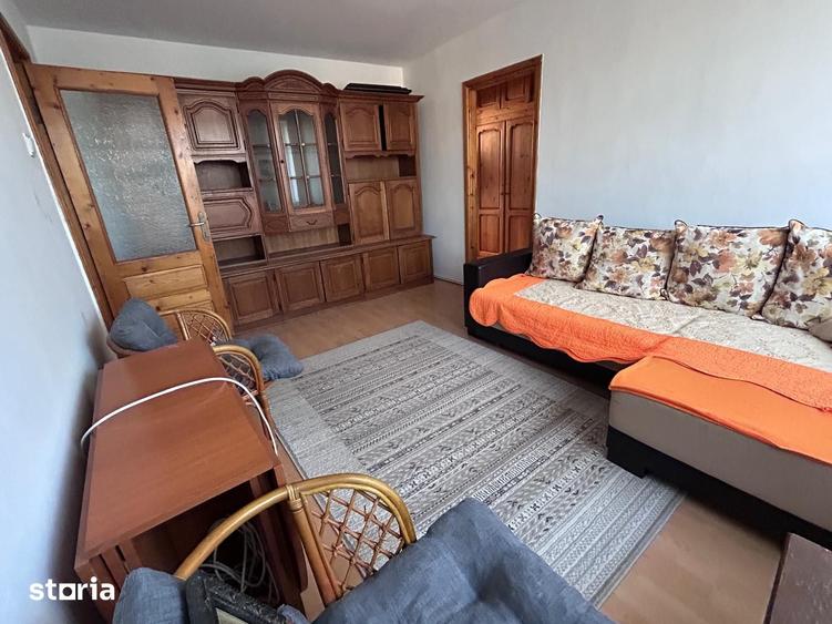 Apartament cu 2 camere semidecomandat în Central