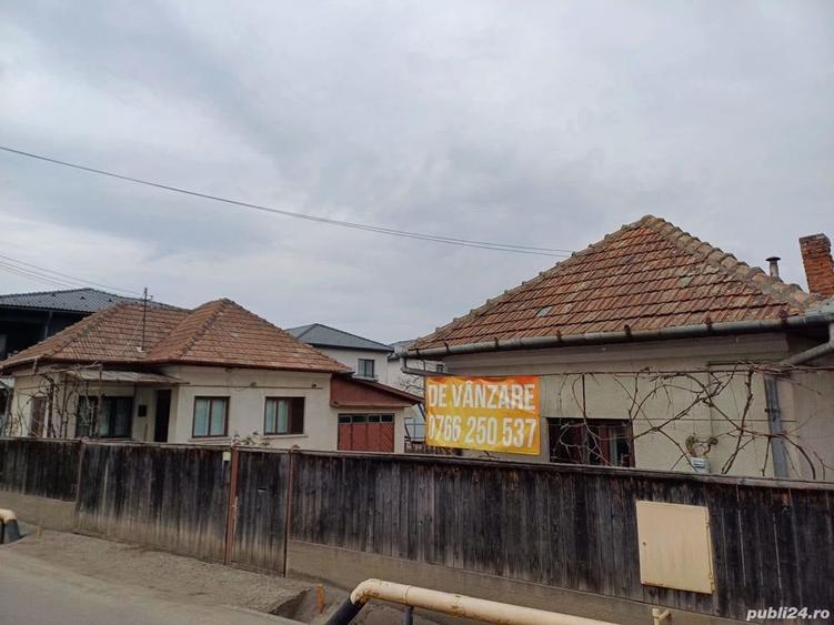 Casă cu 4 camere cu Teren 1900 Mp în Apahida