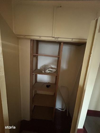 Apartament cu 4 camere în Central