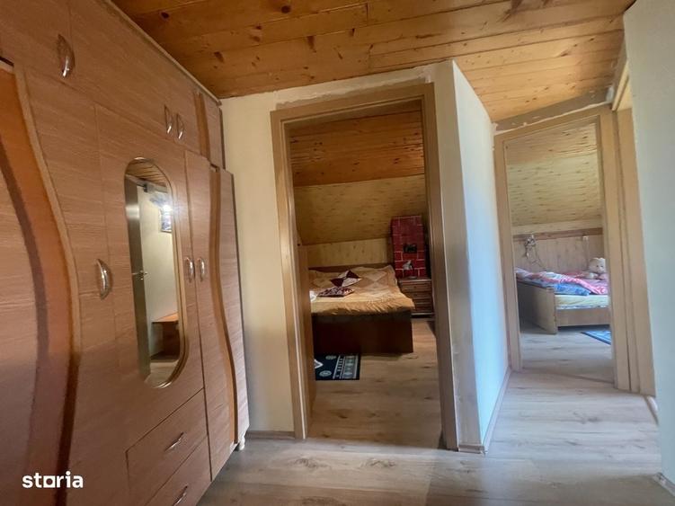 Casă cu 4 camere decomandat cu Teren 650 Mp în Central