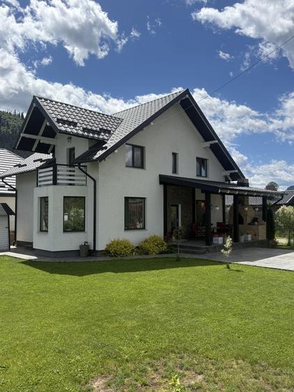Casă cu 3 camere în Câmpulung Moldovenesc