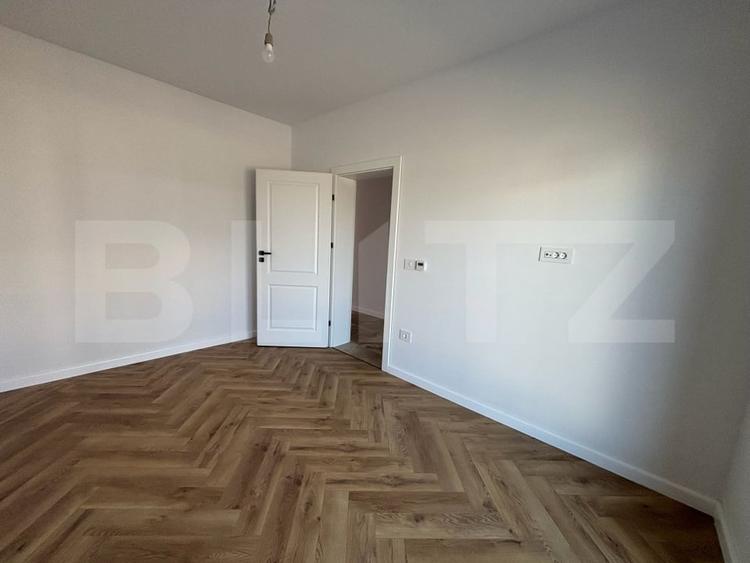 Duplex cu 4 camere cu Teren 325 Mp în Covaci