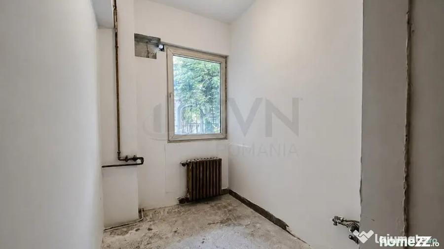 Apartament cu 2 camere decomandat în Calea Victoriei