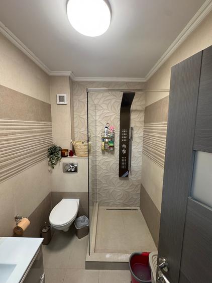Apartament cu 2 camere decomandat în Chitila