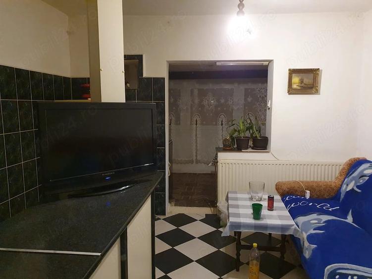 Apartament cu 2 camere decomandat în Spitalul Județean