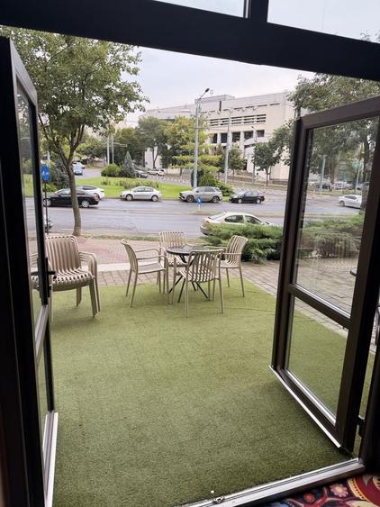 Spațiu comercial, de 16 mp, în Florești