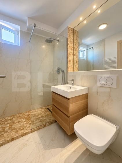 Apartament cu 3 camere decomandat, mobilat în Take Ionescu