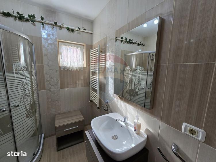 Apartament cu 3 camere, mobilat în UTA