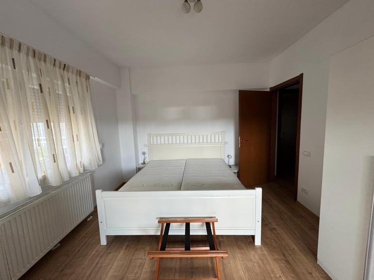 Apartament cu 3 camere decomandat, mobilat în Grozăvești