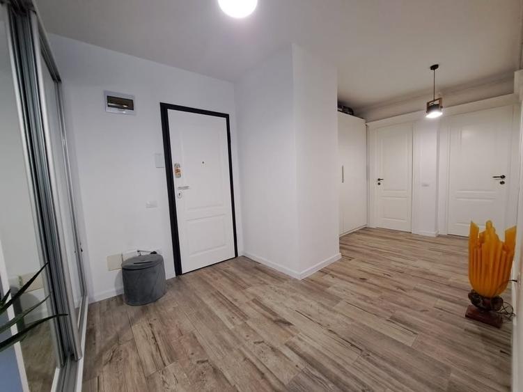 Apartament cu 3 camere decomandat în Cug