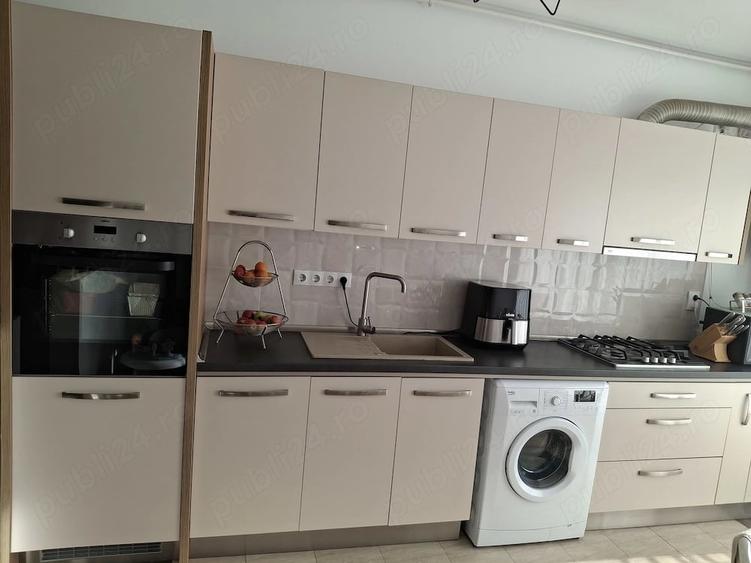 Apartament cu 2 camere semidecomandat în Florești