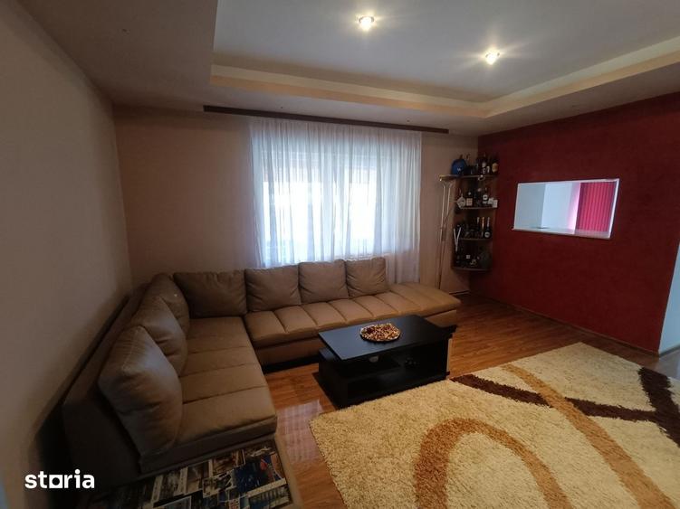 Casă cu 3 camere cu Teren 1760 Mp în Meteș