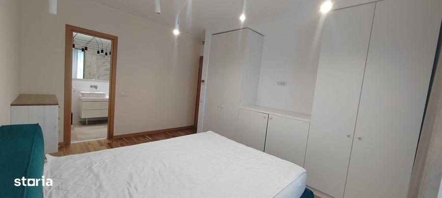 Apartament cu 3 camere în Mihai Bravu