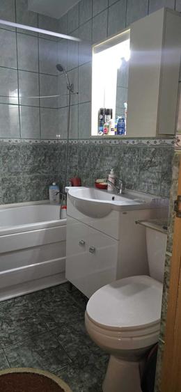 Apartament cu 2 camere decomandat în Calea Galați