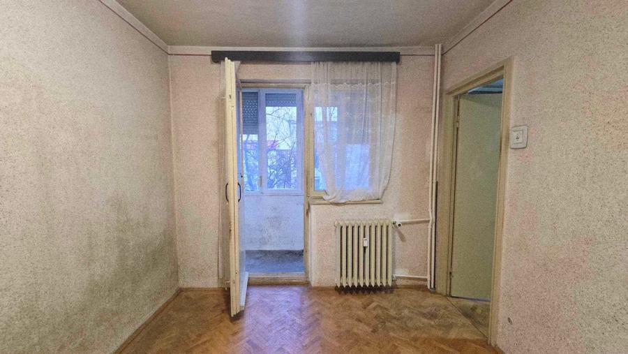 Ap 3 cam tip T de vânzare, str Războieni-AP1467 - 8