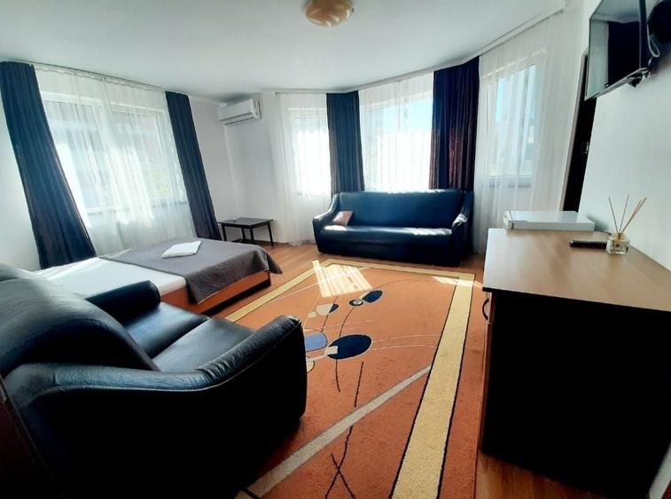 Garsonieră decomandată în Palazu Mare