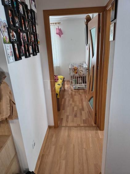 Apartament cu 2 camere decomandat, mobilat în Baciu