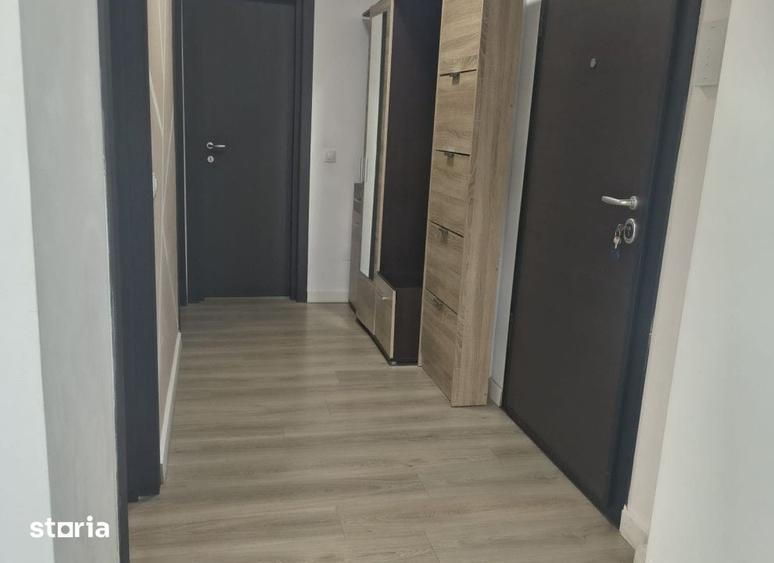 Apartament cu 3 camere în Tudor Vladimirescu