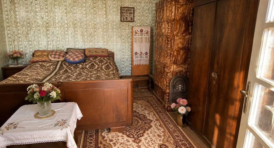 Casă cu 4 camere în Bozovici