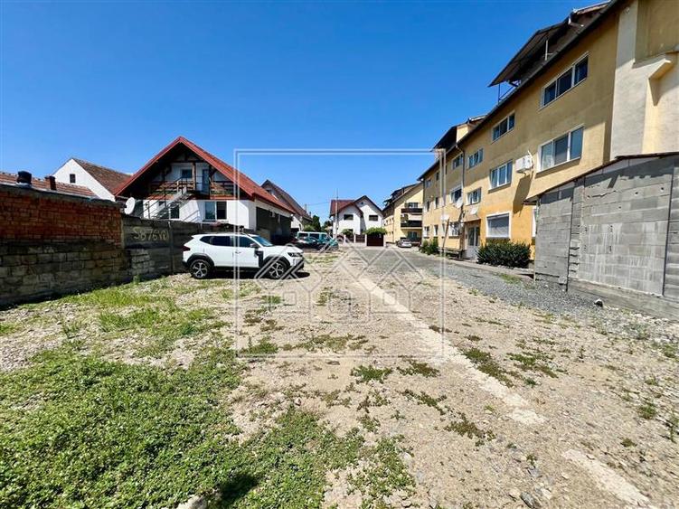 Teren de vanzare - Intravilan, 490 mp - Zona Trei Stejari - 2