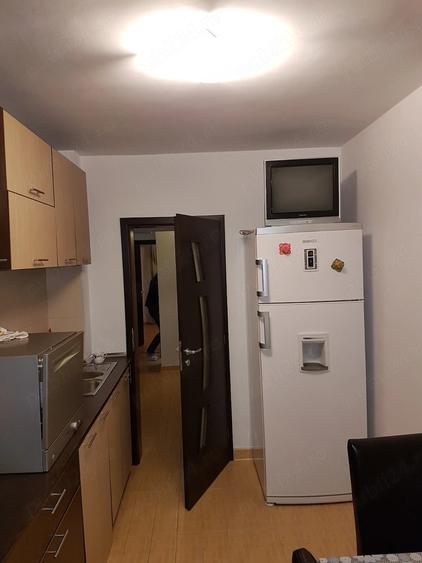 Apartament cu 3 camere decomandat în Dacia