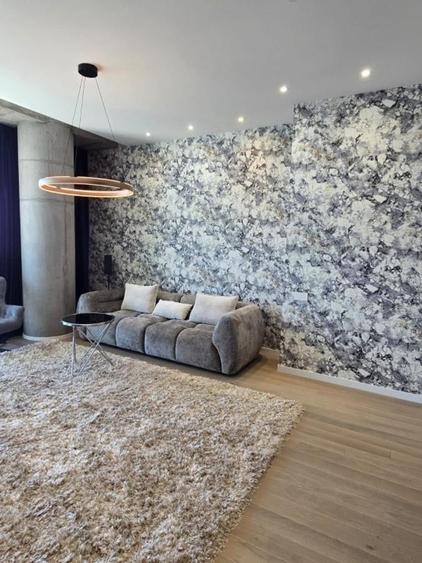 Apartament cu 2 camere semidecomandat, mobilat în Aviației
