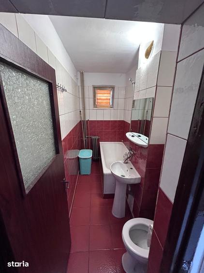 Apartament cu 2 camere nedecomandat în Negru Vodă