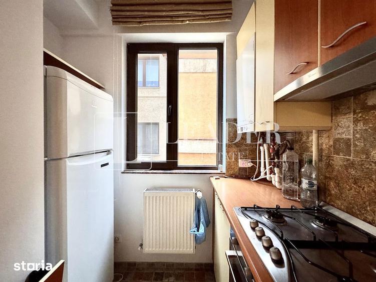 Apartament cu 3 camere în Grivița
