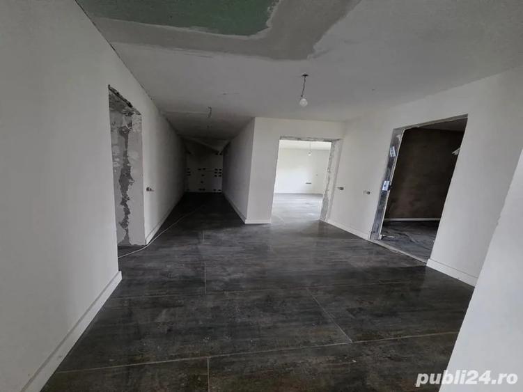 Casă cu 4 camere cu Teren 1700 Mp în Școlilor