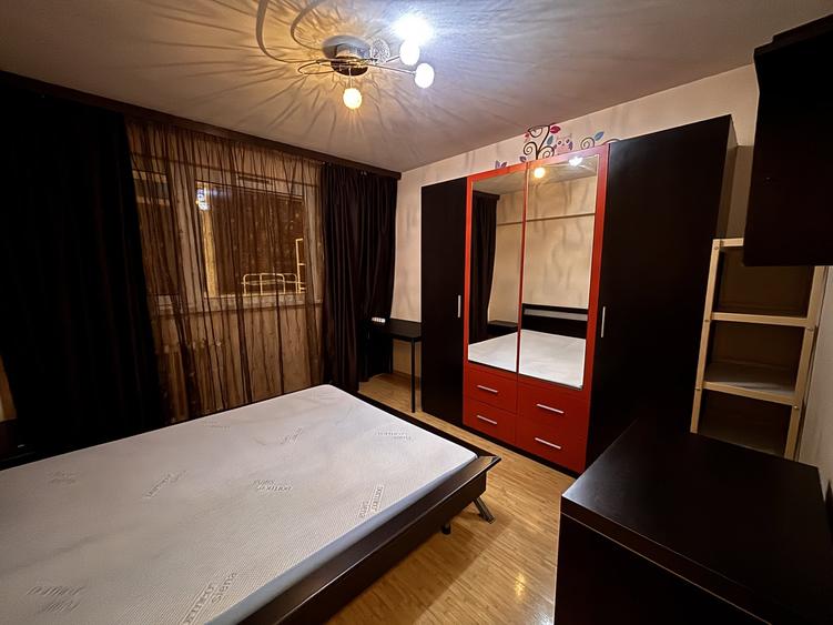 Apartament cu 2 camere semidecomandat, mobilat în Bucur Obor