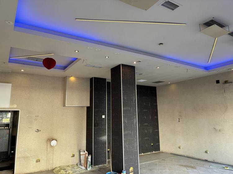 Spațiu comercial, de 65.76000213623 mp, în Giulești