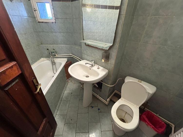 Apartament cu 3 camere decomandat în Gara