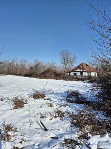 Teren de 1882 mp, în Polovragi