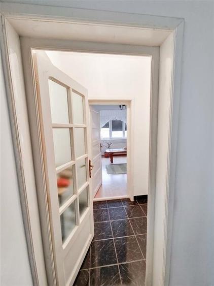 Apartament cu 4 camere decomandat în Bâlc