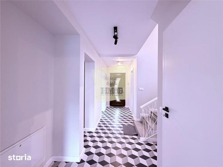 Casă cu 5 camere cu Teren 427 Mp în Central