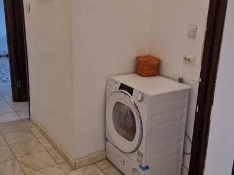 Apartament cu 2 camere decomandat în Timpuri Noi